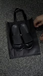 Rootly - Sandal Hitam Pria Fullblack Adillete Karet