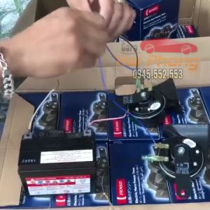 Còi Denso made in Indonesia 12V- Giắc bát đầy đủ- Lắp cho các xe ô tô từ 4 chỗ đến 16 chỗ