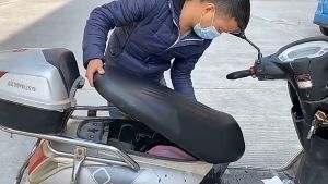 Leather Motorcycle Seat Cover Waterproof Dust Protector Anti Scratch Easy Clean Motor Seat Cushion Sunscreen PU Leather Anti-Slip Seat Cushion Protector  Cover