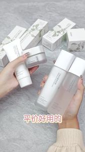 ขายร้อน [ จัดจากจีน ]2025 สินค้าใหม่ Babaoge Camellia Yeast Water Milk ชุดสี่ชิ้นมอยส์เจอร์ไรซิ่งครีมโลชั่นโทนเนอร์คลีนซิ่งมิลค์ JK