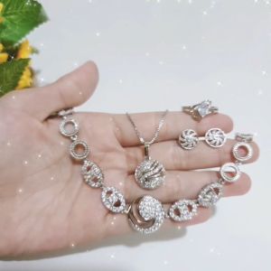 SET PERHIASAN DEWASA MOTIF PERMATA ANTI ALERGI 4 IN 1/SET-766