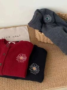 ผู้หญิง หลวม ถัก คาร์ดิเกน เสื้อแจ็คเก็ต ต้น ฤดูใบไม้ร่วง รูปแบบใหม่ สไตล์เกาหลี สไตล์สาวหวาน เสื้อสเวตเตอร์ แจ๊กเก็ตตกแต่งสามมิติ