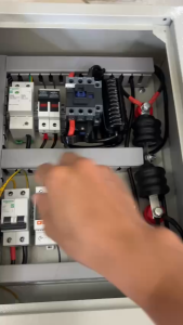 TỦ ĐIỆN CẮT SÉT CAO ÁP CHỐNG GIẬT 63A