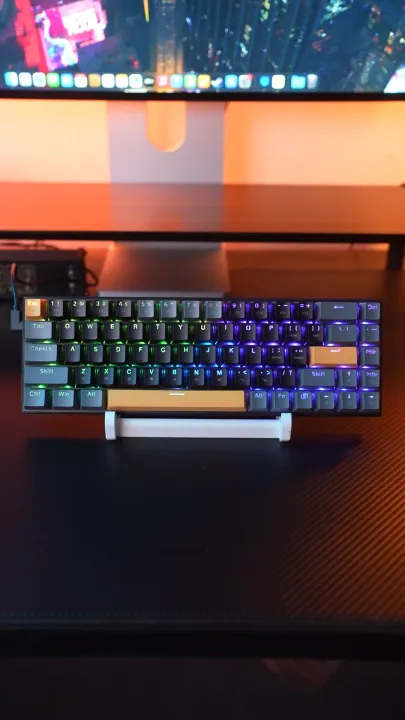 Machenike K500-B68 Mechanical Keyboard 65% TKL Two Sound Dampening Layers Hot-Swappable Wired Gaming Keyboard RGB Backlit 68 Keys For PC Gamers Laptop