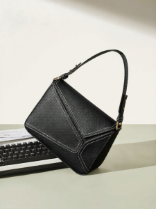 Josiny | Stylish Commuter Crossbody Bag