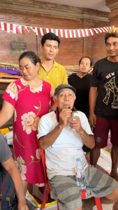 TRAVEL SIZE KUTUS KUTUS Beli 2 Gratis 1 Minyak Pijat Balur Herbal Bali - Lebih Hemat