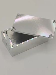 กล่องป้องกันรuido CNC Aluminum Shell RF Box Metal Shielded Box ขนาดความยาว 44 มม. ความกว้าง 25 มม. ความสูง 16 มม.