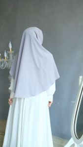 Baru Hijab Ainun Bergo Sayla Bahan Bubble Crepe Kerudung Syari Premium