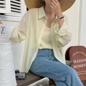 เสื้อเชิ้ตแขนยาวผู้หญิงสไตล์ฝรั่งเศสหรูหรา ฤดูร้อนปี 2024 เสื้อคลุมกันแดดผ้าไหมน้ำหนักเบา ทรงหลวม สไตล์หวาน