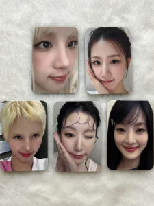 IDLE Album Fans Lucky Card 3 Inch Mini Card WE Are Character Minnie Non Washable Copper Clad Paper Fill Adult Collectible