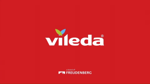 Vileda Ultramax Easy Twist Flat Mop | Hands Free Twisting Wringing Mop | Wet Mop