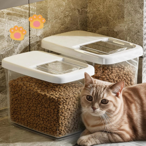 กล่องใส่อาหารสัตว์เลี้ยง กล่องอาหารแมว กล่องใส่อาหารสุนัข มีให้เลือก 3 ขนาด ของใช้ในครัวเรือน พร้อมถ้วยตวง กันความชื