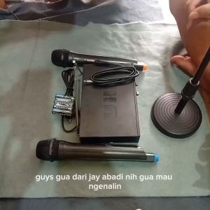 R46 MIC WIRELESS DOUBLE PN 912 MICROPHONE PROFESIONAL WIRELESS MICROPHONE MIC WIRELESS DUAL DOUBLE