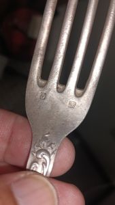 ส้อมเงินแท้ ของเก่าโบราณ อายุกว่า 50 ปีก็