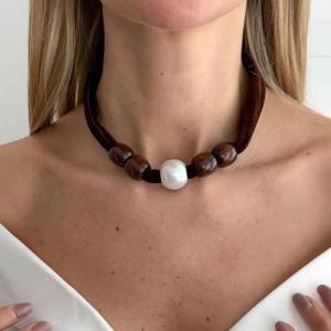 KunJoe Vintage Imitation Pearl Wood Beaded Short Chokers Necklace for Women Elegant Velvet Rope Neck Chain Jewelry on the Neck