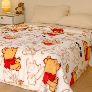 Winter Coral Fleece Blanket Office Nap Small Couch Cover Warm Cotton Velvet Bedding Lightweight Portable Soft Polyester Fiber