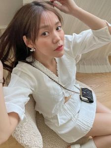 South Korea Overdueflair Suit Skirt Fever Same Linen Cotton Lace Shirt + Skirt Outfit Suit Women