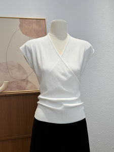 Korean Style Thin Cross V-neck Sleeveless Knitted Sweater Women Summer Slimming Base Shirt Overhead Clothes Fashion Commute