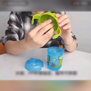 Bình tập uống nước kiểu Nhật cho bé cốc uống nước có núm chống sặc