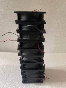 10 Quạt Fan 8x8x2.5cm 2 mặt vuông dòng 0.20A đến 030A