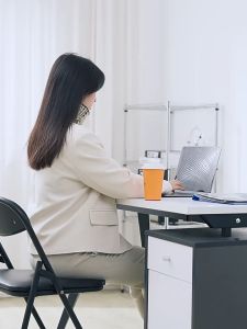 360° Rotating Desk Cup Holder Desktop Office Coffee Beverage Cup Storage Bracket Rack Height Adjustable