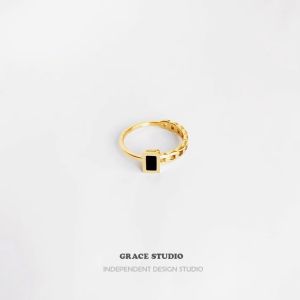 G/S Goddess of Muses Special-Interest Design Black Gold Chain Ring Female Minimalist Asymmetric Ring Designer Ring