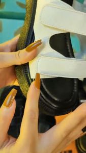 HOÀN TIỀN 15% - VIDEO THẬT GIÀY SANDAL NỮ QUAI DÁN  Đế Cao 4cm Hàn Quốc Màu Đen/Trắng Xang đan thời trang mới hot có quai hậu đi học