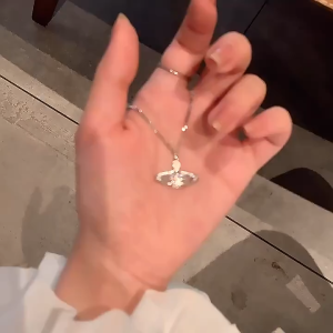 0 บาท⚡️⚡️⚡️ สร้อยคอดาวเคราะห์แฟชั่นสำหรับสุภาพสตรี Ins โซ่ไหปลาร้าสำหรับเป็นของขวัญวันเกิดของนักเรียนที่สวยงาม