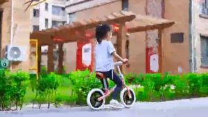 MMFLIGHT: Mainan Sepeda Roda 2 Balita Tanpa Pedal