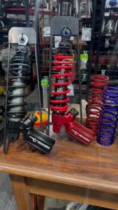 โช๊คหลัง Profender Giorno X SERIES + ตัวใหม่ ตรงรุ่น Girono จีออโน่ ( X PLUS )