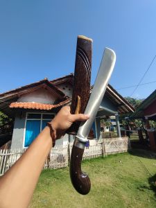 Golok tebang super tajam best qualiti (full kayu ruyung anti kropos)
