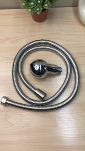 ฝักบัวด้ามสั้น ฝักบัวสระผม ฝักบัวพร้อมสาย ปรับได้ ฝักบัวเตียงสระผม ปรับได้ อุปกรณ์สระผม อุปกรณ์เตียงสระผม / Shampoo Head for Salon ตรงปก ส่งเร