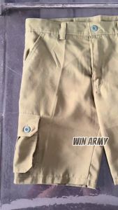Celana Cargo Pendek dengan Kantong Tambahan Hitam Hijau Khaki