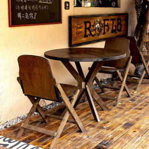 Pastoral Style Foldable Wooden Round Table and Chairs Set for Small Household Coffee and Dining Table