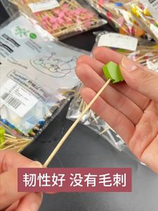 12CM ไม้เสียบไม้ไผ่ ไม้ไผ่เสียบดาวห้าแฉก ไม้ไผ่เสียบผลไม้ใช้แล้วทิ้ง ผลไม้สำหรับผลไม้ เค้ก บุฟเฟ่ต์ ผลไม้ ส้อม เค้ก ขนมหวาน แพ็คละ100ชิ้น