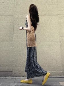 Elegant Black Polka Dot Dress Beach Vacation Style High Waist A-Line Skirt Polyester Fiber Casual Leisure Fashion for Ladies