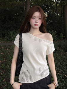 La Chapelle | Off Shoulder Hollowed Slim Fitting T-shirt