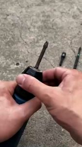 Đầu Chuyển Đối Nối Dài Bắn Vít Chân Lục Giác Chân Ngắn 6.35mm Thay Vít Nhanh Có Lò Xo
