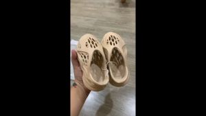 Giày Đi Biển Dã Ngoại Không Thấm Nước Siêu Nhẹ Cho Trẻ Em - G18