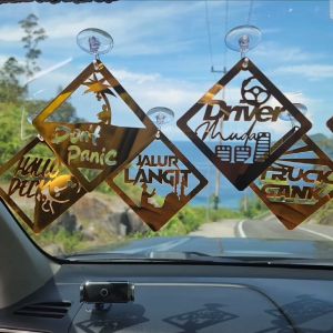 Gantungan Kaca Mobil Truk Bus Premium Laser Cutting 1buah