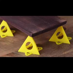 Pyramid Stands Painters Painting Stands 12-50 Pack 4 Holes Mini Cone Paint Stands Canvas Stand