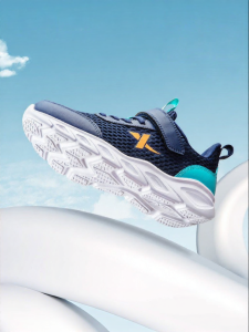 XTEP | Breathable Hook-and-Loop Mesh Boys Casual Running Shoes