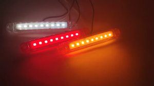 KUNOISE ไฟข้างรถบรรทุก9led แรงดันไฟฟ้ากว้างข้างรถบรรทุกแสงไฟข้างสัญญาณไฟ
