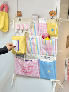 กระเป๋าเก็บของติดผนังแบบแขวนสำหรับหอพักนักเรียน วัสดุ PP ความจุขนาดใหญ่ กระเป๋าเก็บของแบบแขวน สำหรับใส่ของใช้ในชีวิตประจำวัน