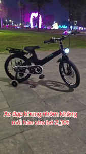 (bản cao cấp)Xe đạp khung nhôm không mối hàn bánh phát sáng đủ phụ kiện đủ size 12/14/16/18/20 cho bé 2-10t Đồ Chơi Cao Su