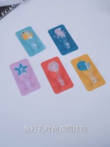 Strong Cartoon Coat Hook / Seamless Paste Crystal Double Hook / No Punching / Cangkuk Kot Kartun Kuat / 无痕黏贴衣帽挂钩