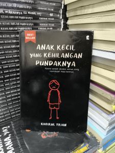 Anak kecil yang kehilangan pundaknya by khoirul trian