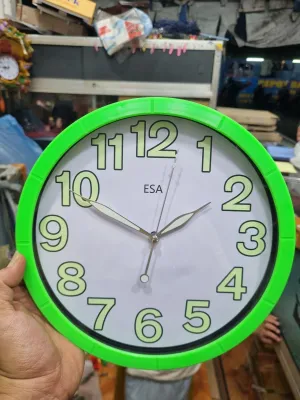 Jam dinding glow in the dark angka timbul 30cm sweep silent