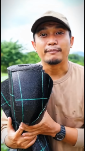 Tikar Kawal Rumput Tebal 50m/100m untuk Berkebun Tikar Penghalang Rumput Pertanian Tikar Kawal Rumput untuk Taman (Memberi 100 paku percuma) weedmat