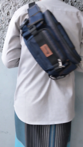 tas selempang army terbaru bahan jeans pria wanita Tas Dengan Pola Geometris Tas Selempang Coklat Hitam - Lazada